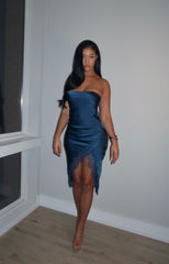 Lore Dress